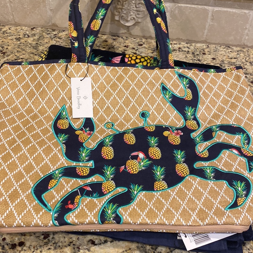 Vera Bradley 3pc Beach Tote Set - Picture 3 of 15